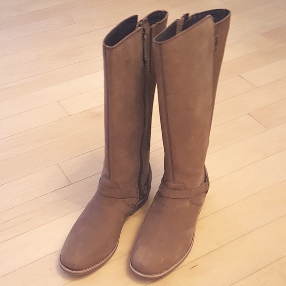 teva wide calf boots
